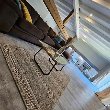 Domaine De Lajus ,gite Meuble 3 Etoiles *