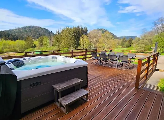 Domaine De Lajus ,gite Meuble 3 Etoiles * Celles-sur-Plaine